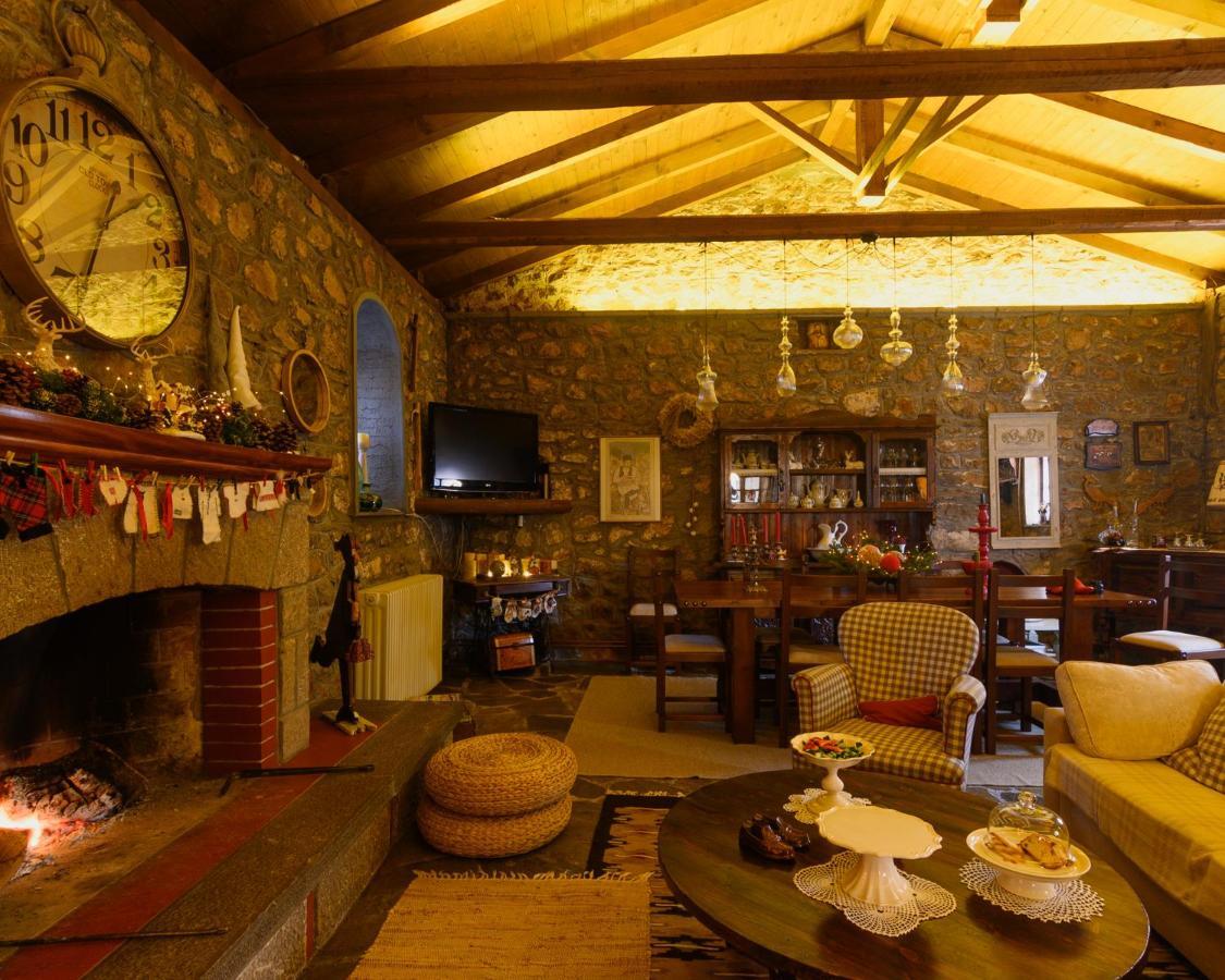 Guesthouse Karahalios 폴리드로소스 외부 사진